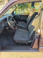 Mercedes-Benz E 180 1992-thumb-13