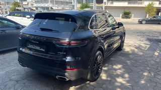 Porsche Cayenne 2018 S E-HYBRID-thumb-8