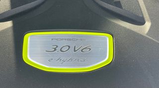Porsche Cayenne 2018 S E-HYBRID-thumb-21