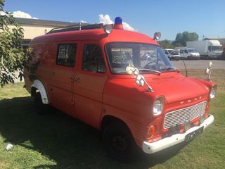 Ford Transit 1975-thumb-2