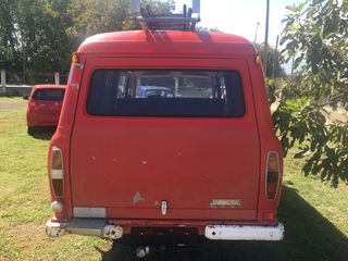 Ford Transit 1975-thumb-3