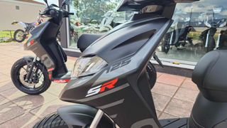 Aprilia SR 125 2026-thumb-1