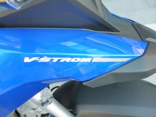 Suzuki V-Strom 800 2026 MY26-thumb-12