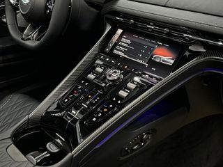 Aston Martin DB12 2024 DB12 VOLANTE