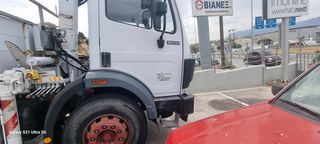 Cranes - Trucks With Crane Mercedes-Benz 1993 1820