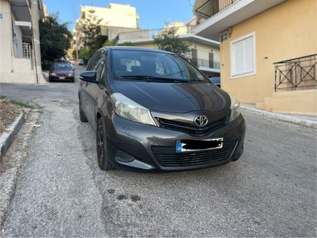 Toyota Yaris '12 1.0 VVTI ΟΘΟΝΗ ANDROID CAMERA CAR PLAY ΖΑΝΤΕΣ ΑΛΟΥΜΙΝΙΟΥ