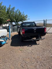 Mitsubishi 2016 L200-thumb-4