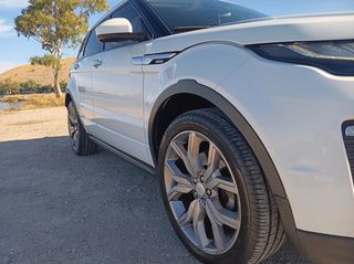 Land Rover Range Rover Evoque 2016 Td4Autobiography-thumb-2