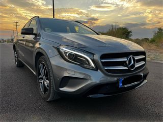 Mercedes-Benz GLA 200 '15 Αυτόματο 7G, Camera , Καυστήρας,Αυτ. Παρκάρισμα