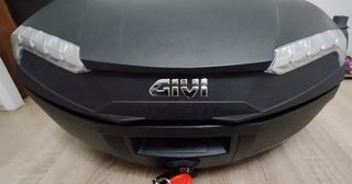 Βαλίτσα Givi E46N Riviera 46LT Monolock Ολοκαίνουρια συν πλάτη Givi