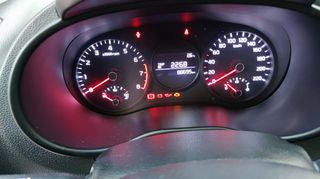Kia Picanto 2018-thumb-12