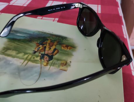 γυαλιά  ray ban wayfarer rb 2140 -50-22 σε αριστη κατασταση γνησια