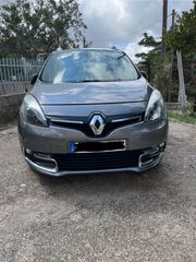 Renault Grand Scenic '15 BOSE