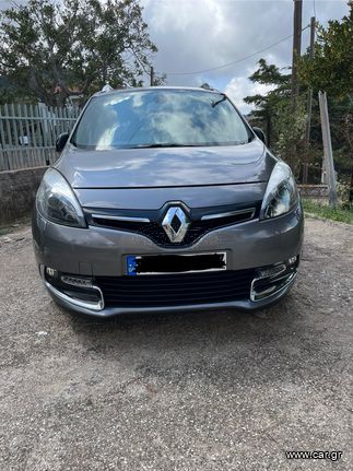 Renault Grand Scenic '15 BOSE