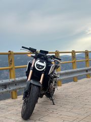 Honda CB 650 2023 CB650R-thumb-2