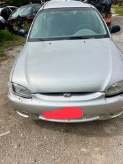 Hyundai Accent 99