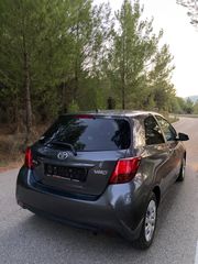 Toyota Yaris 2016-thumb-6