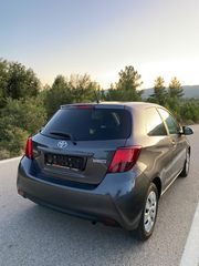 Toyota Yaris 2016-thumb-8
