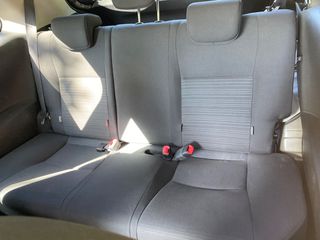 Toyota Yaris 2016-thumb-14