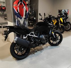 Suzuki 2024-thumb-2
