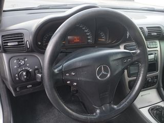 Mercedes-Benz C 200 2001 AMG Look, 192PS, Δέρμα, Οροφή, ANDROID, Ελληνικό, Άριστο!-thumb-18