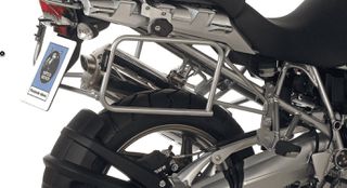 Πλαϊνές πίσω βάσεις Lock-it της HEPCO-BECKER για BMW R 1200 GS (2004-2007) Ανοξείδωτο ατσάλι