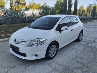 Toyota Auris 2011 euro5-thumb-1