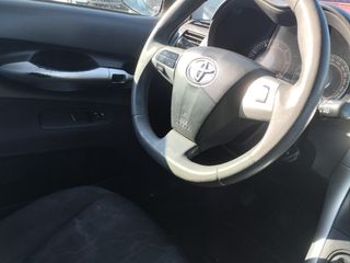 Toyota Auris 2011 euro5-thumb-4