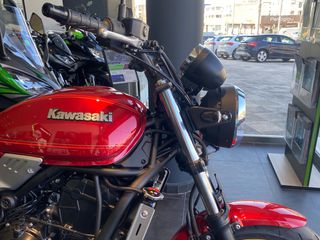 Kawasaki Z 650 '24 RS 68PS Candy Medium Red