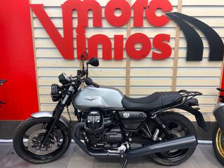 Moto Guzzi V 7 '22 STONE