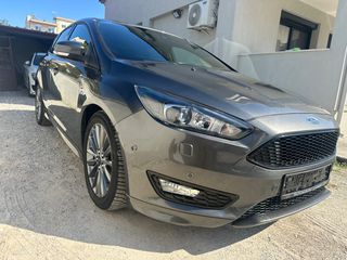 Ford Focus '18 ST line