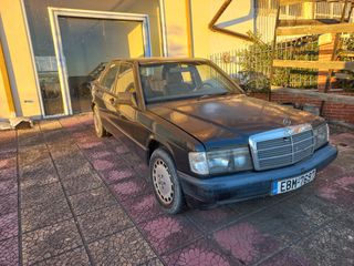 Mercedes-Benz 190 1990 190Ε-thumb-1
