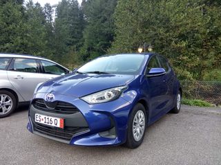Toyota Yaris 2021 Special Edition LANE ASSIST & ACC CRUISE-thumb-10