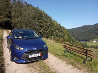 Toyota Yaris 2021 Special Edition LANE ASSIST & ACC CRUISE-thumb-13