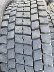 2   Bridgestone  διαφορικού 295-80-22,5 σε εξαιρετική κατάσταση !!!!