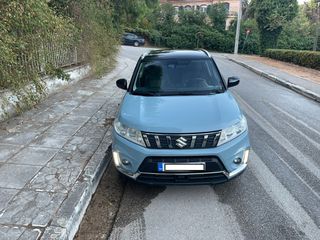 Suzuki Vitara 2019 GL + 1.4 ALLGRIP 4x4 140ps BiTone Δίχρωμο!! Clima,Camera,Navi, Ελληνικής αντιπροσωπίας,Δεσμεύτηκε!!
