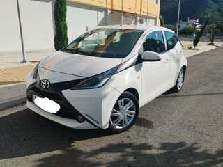 Toyota Aygo (X) '18 XPLAY BLUETOOTH