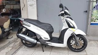 Kymco People GTi 2011 200