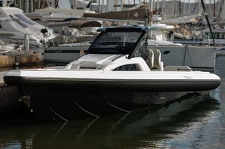 Technohull 2024 OMEGA 47 2X440HP VOLVO PENTA DIESEL ΚΑΙΝΟΥΡΓΙΟ-thumb-12
