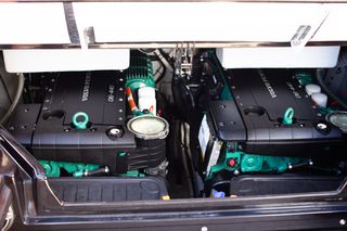 Technohull 2024 OMEGA 47 2X440HP VOLVO PENTA DIESEL ΚΑΙΝΟΥΡΓΙΟ-thumb-40