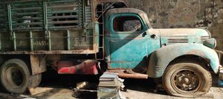 Φορτηγό Έως 7.5τ Dodge 1940 1940 Dodge VD21 1 ton panel truck-thumb-4