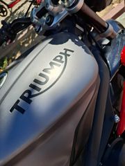 Triumph Street Triple R 2015 R 675