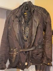DAINESE ΜΑΚΡΥ ΜΠΟΥΦΑΝ ΝΟΥΜΕΡΟ 56