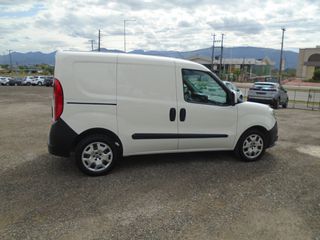 Fiat Doblo 2017-thumb-9