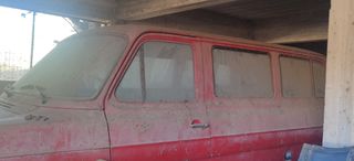 Ford Transit 1970-thumb-4