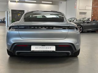 Porsche Taycan 2021 TURBO-thumb-6