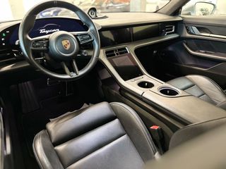 Porsche Taycan 2021 TURBO-thumb-11