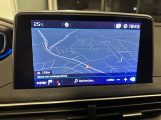 Peugeot 3008 2018 ALLURE 1.2 PURETECH BUSINESS-thumb-19