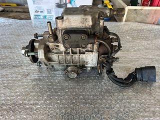 Αντλία ψεκασμού Bosch 0460404977 / 038130107D / 038130107X / 038130107E για VW Caddy , Golf IV , Bora , / Seat Inca , Ibiza , Cordoba 1,9L 99'-02'