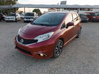 Nissan Note 2014-thumb-16